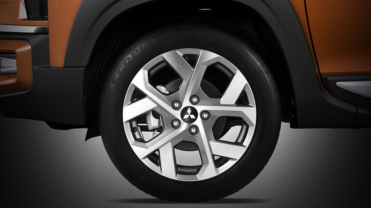 Mâm xe 17-inch thiết kế mới